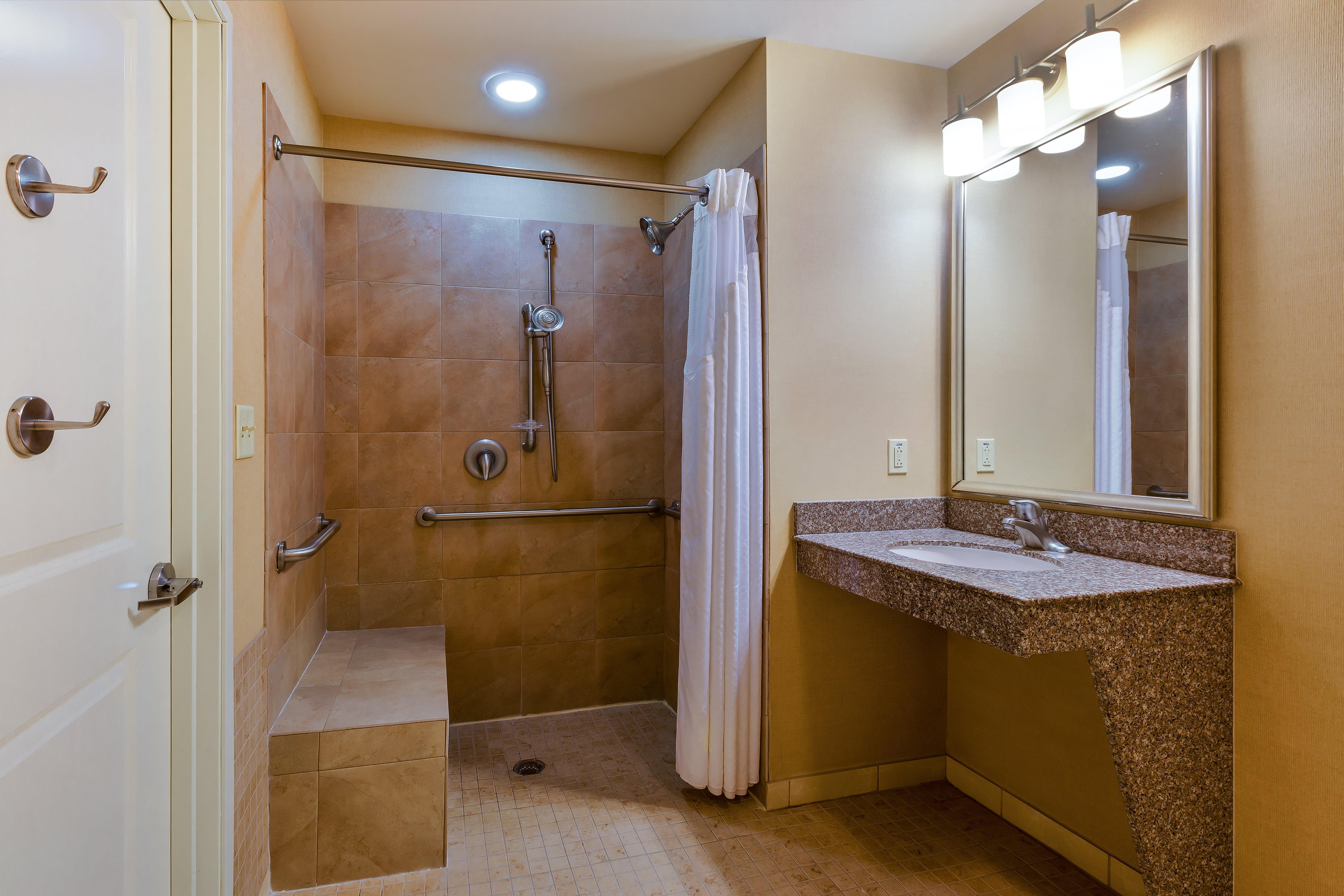 Holiday Inn Express And Suites Alpine By Ihg Εξωτερικό φωτογραφία