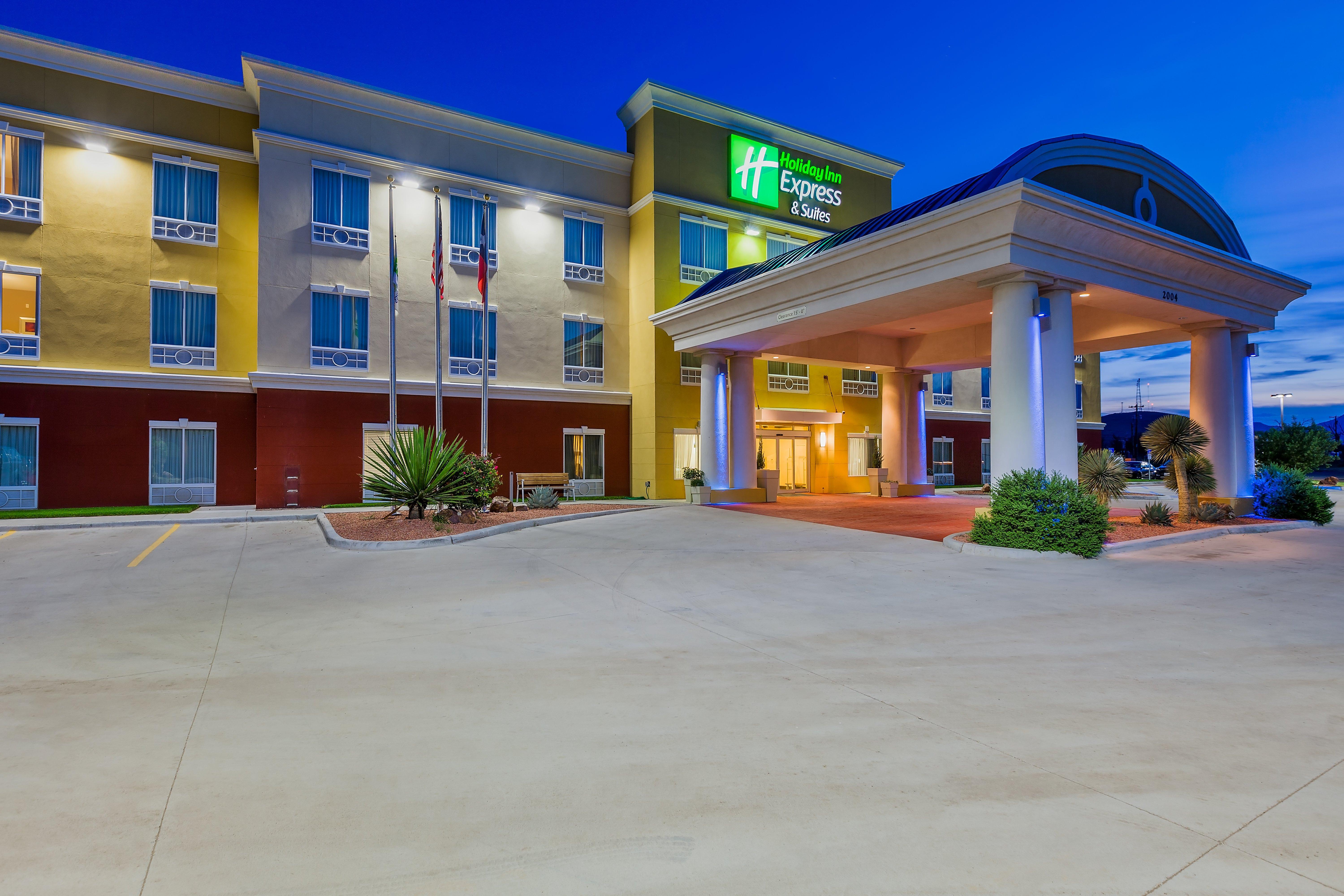 Holiday Inn Express And Suites Alpine By Ihg Εξωτερικό φωτογραφία