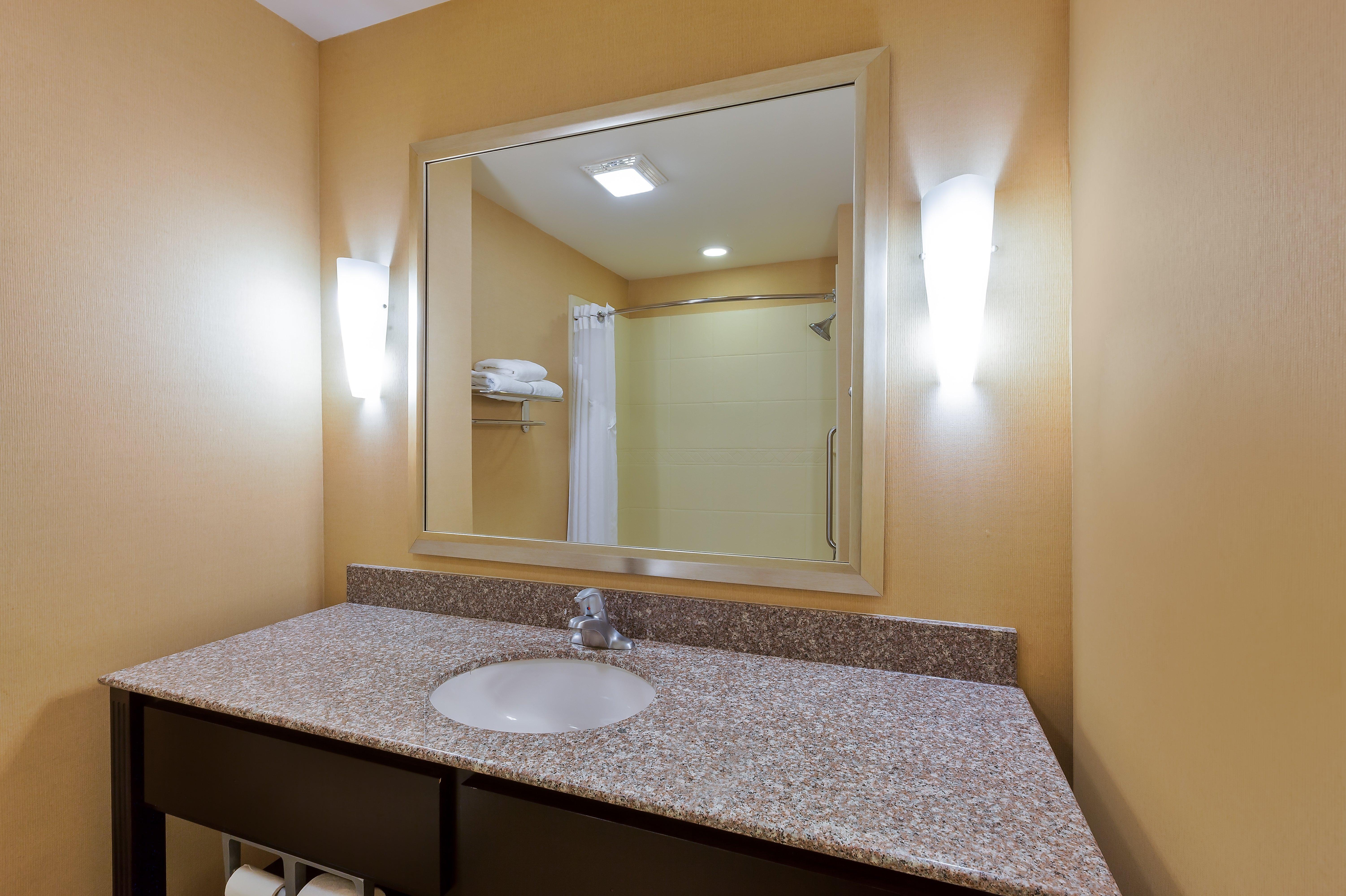 Holiday Inn Express And Suites Alpine By Ihg Εξωτερικό φωτογραφία